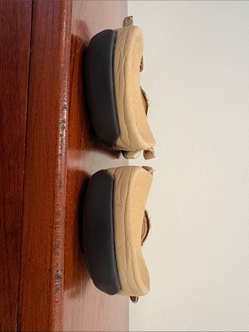 Vionic Karina Sandals size 8 - Picture 6 of 7
